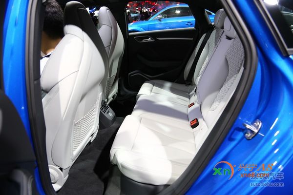 奥迪 RS3 实拍 内饰 图片 奥迪 RS3 实拍 内饰 图片